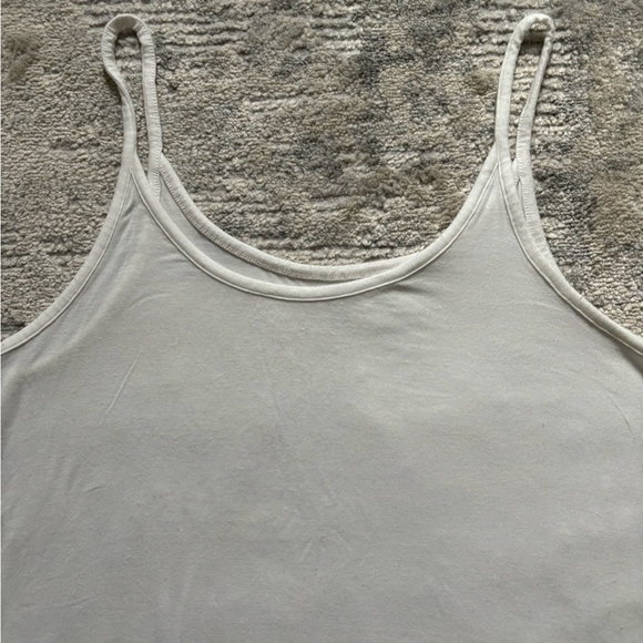 Old Navy White Cami Size S/P - Picture 3 of 5